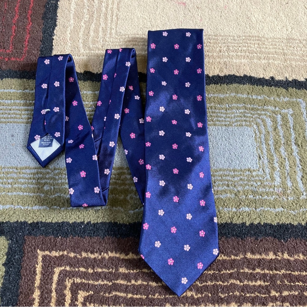 Breuer Pink Flowers Print Silk Neck Tie Hand Made In Italy